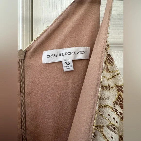 NWOT Dress the Population Melina Gold and White Lace Maxi Dress
Size XS - Picture 6 of 7